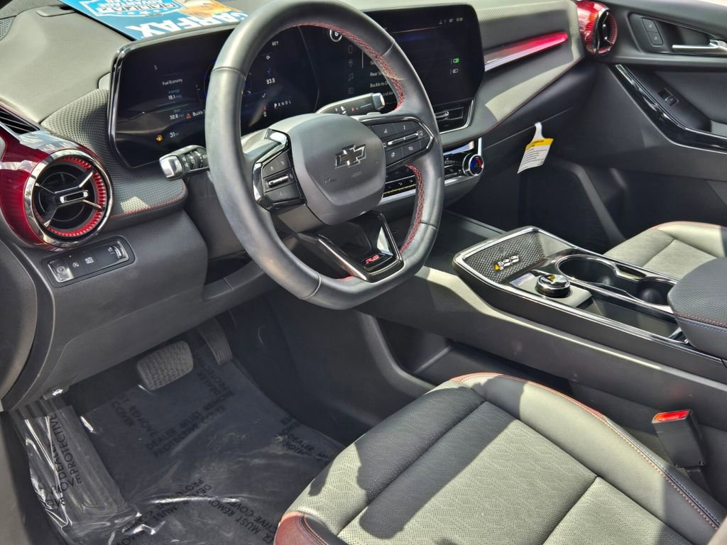 Used 2025 Chevrolet Equinox RS w/ Safety and Technology Package image 11