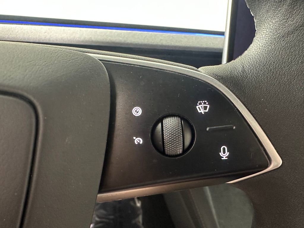 Used 2025 Tesla Model 3 Long Range AWD/4WD image 30