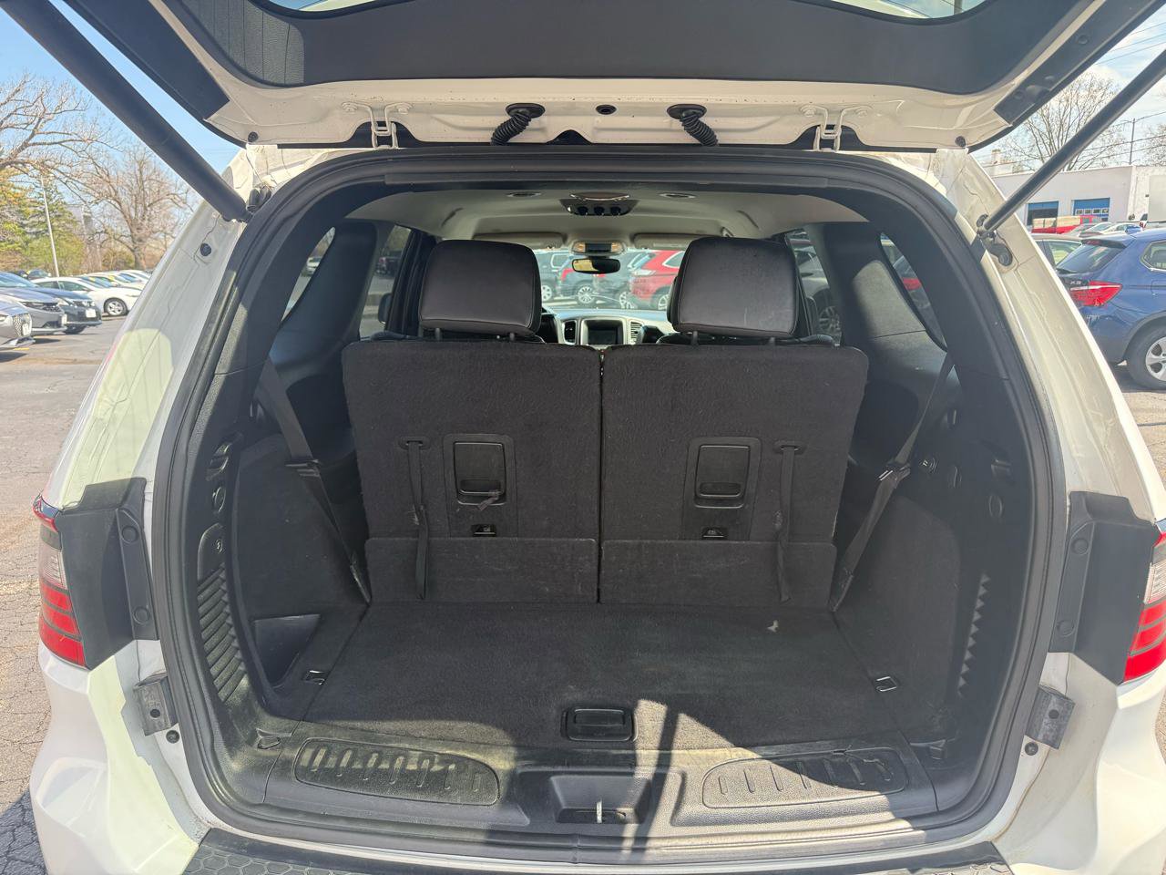 Used 2019 Dodge Durango SXT AWD/4WD image 12