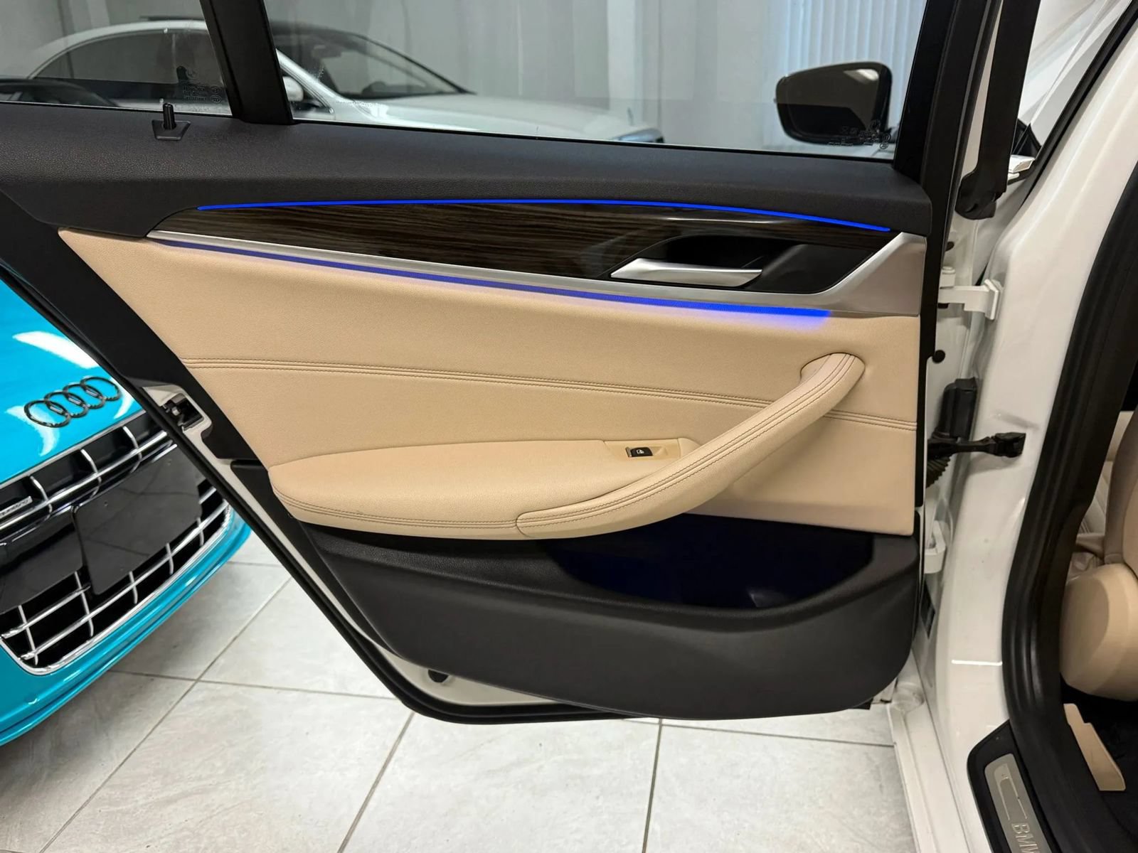 Used 2021 BMW 530i w/ Convenience Package RWD image 16