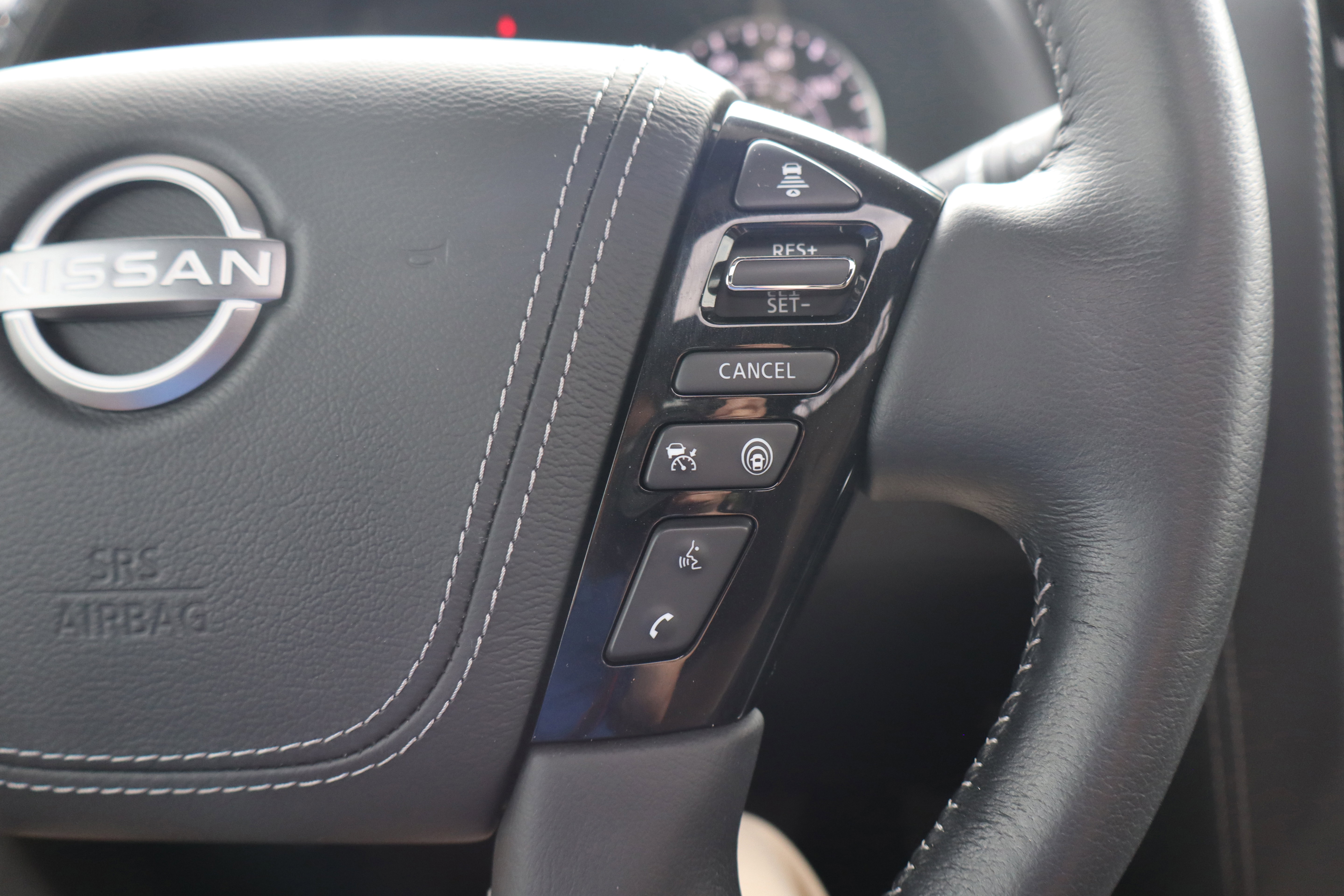 Used 2024 Nissan Armada Platinum w/ Cargo Package image 16