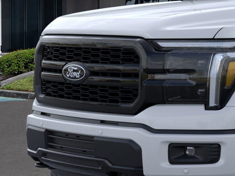 New 2025 Ford F150 Lariat w/ Equipment Group 502A High image 17