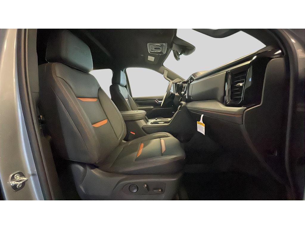 New 2026 GMC Sierra 2500 AT4 w/ Technology Package AWD/4WD image 16