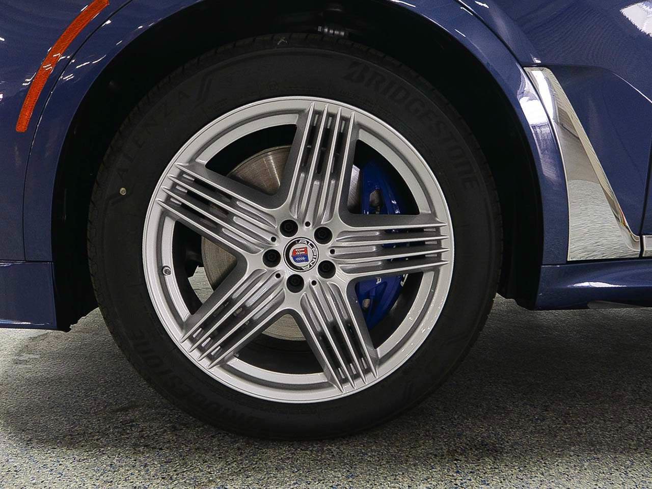New 2026 BMW ALPINA XB7 AWD/4WD image 5