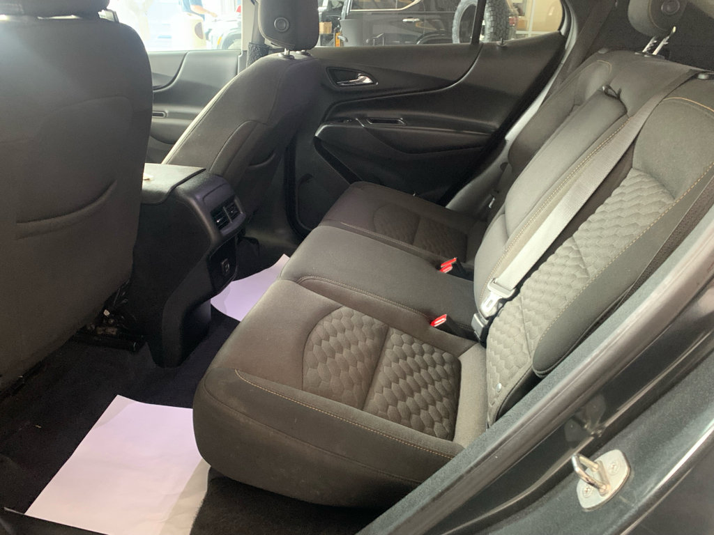 Used 2020 Chevrolet Equinox LT FWD image 12