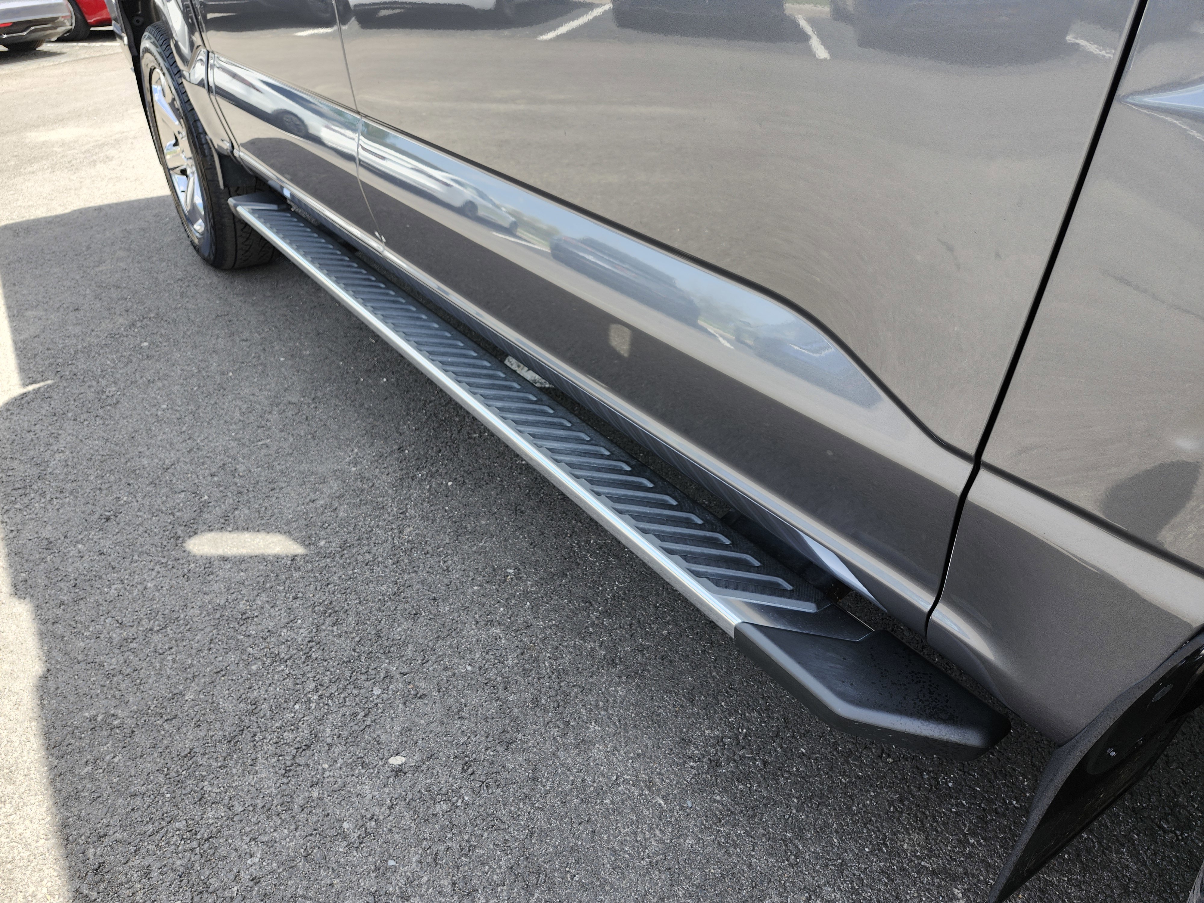 Used 2022 Ford F150 XLT w/ Equipment Group 302A High image 12