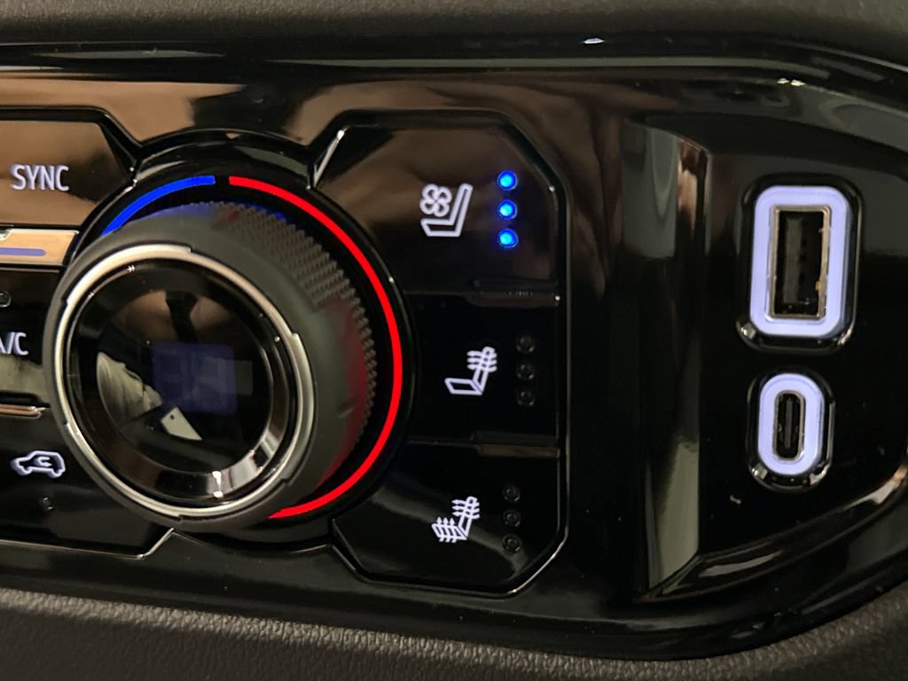 New 2026 Chevrolet Silverado 2500 ZR2 AWD/4WD image 19