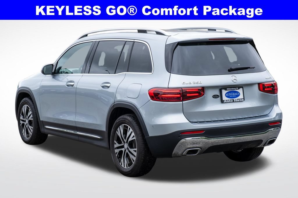 Used 2026 Mercedes-Benz GLB 250 4MATIC w/ Exclusive Package image 6