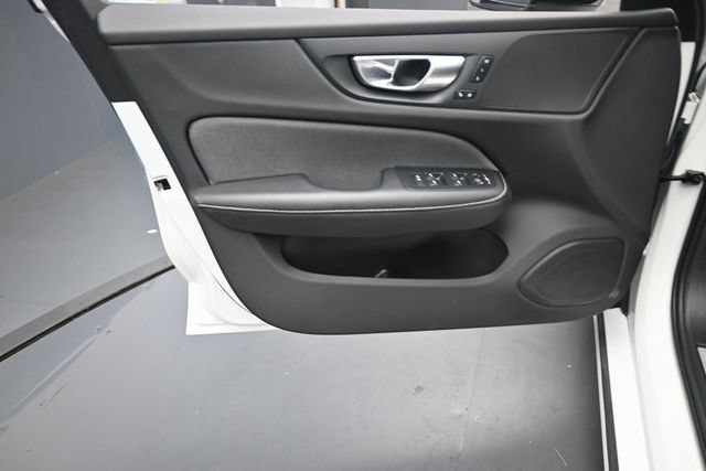 Certified 2024 Volvo S60 B5 Plus w/ Protection Package Premier AWD/4WD image 20