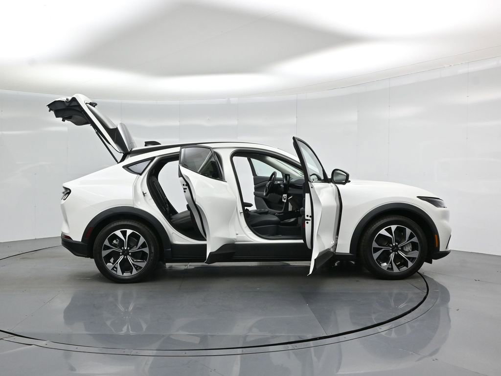 New 2026 Ford Mustang Mach-E Select w/ Technology Package RWD image 4