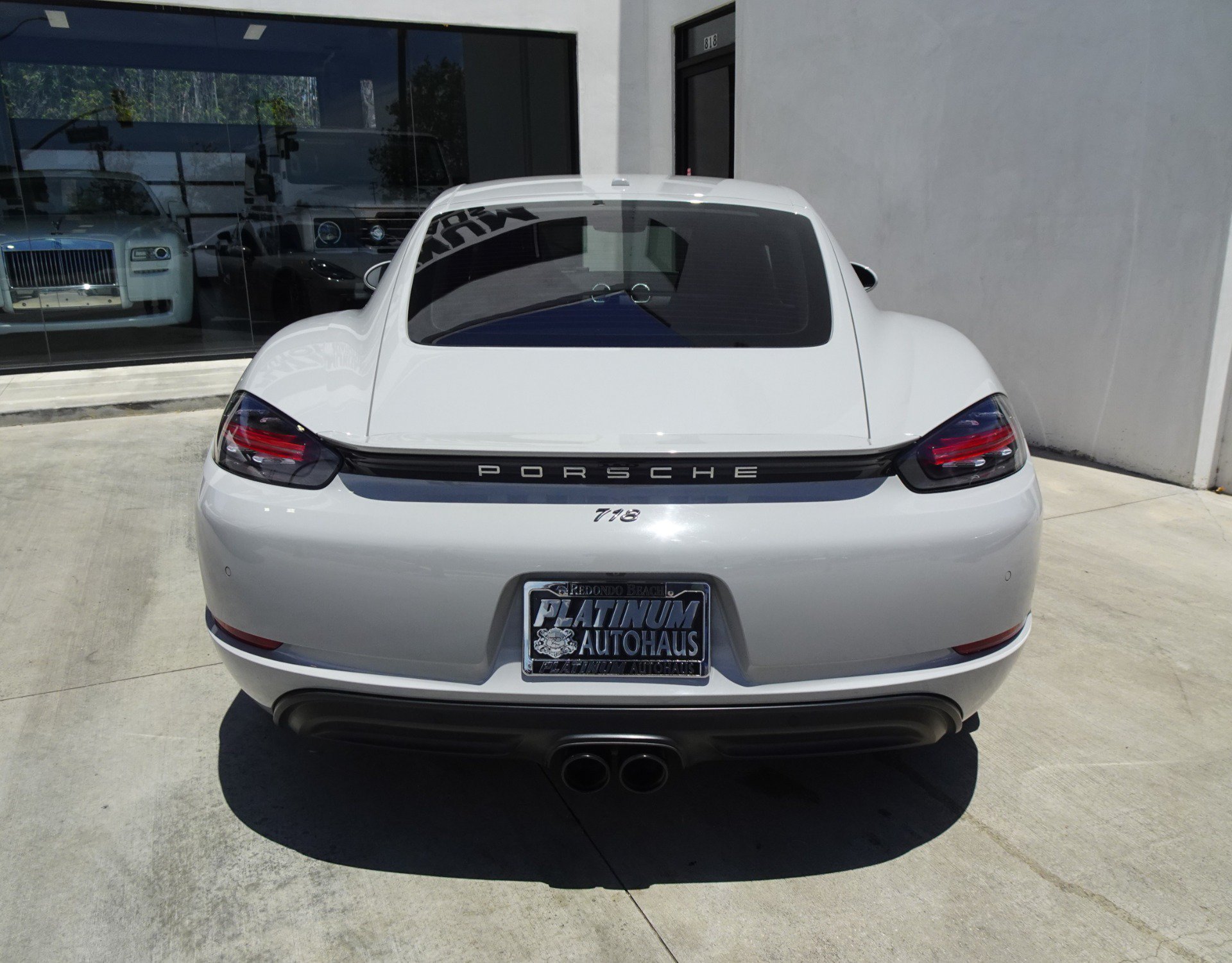 Used 2021 Porsche 718 Cayman RWD image 5