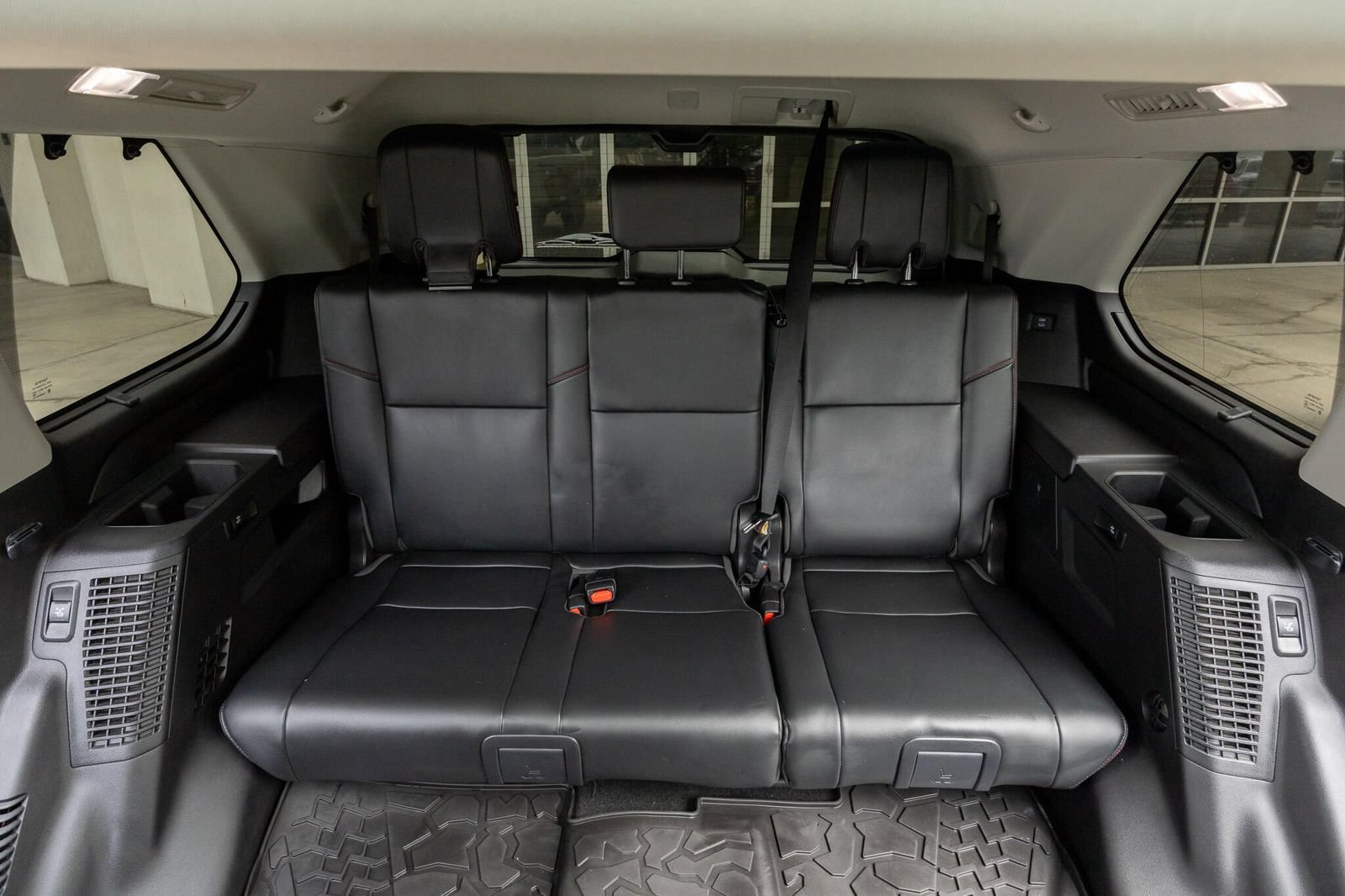 Used 2023 Toyota Sequoia TRD Pro AWD/4WD image 37