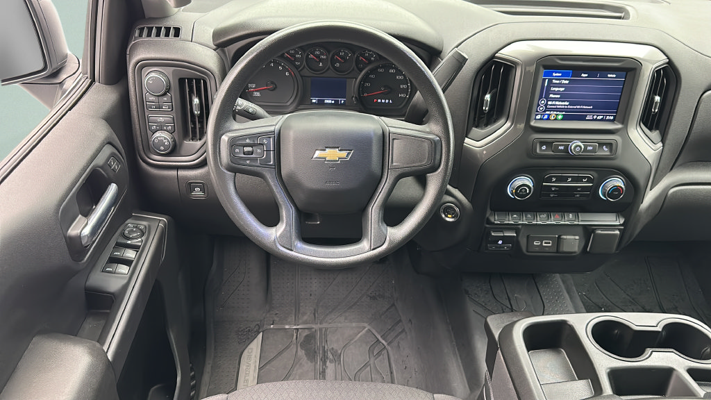 Used 2025 Chevrolet Silverado 1500 Custom w/ LPO, Dark Essentials Package AWD/4WD image 13
