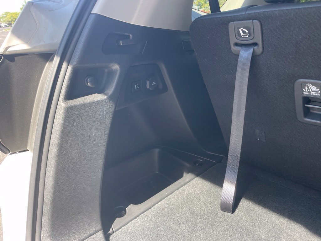 Used 2025 Honda Pilot Touring image 29