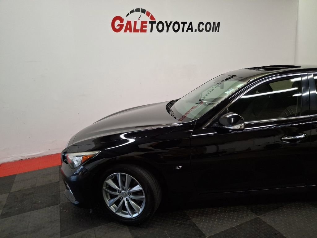 Used 2015 INFINITI Q50 Premium w/ Cargo Package image 5