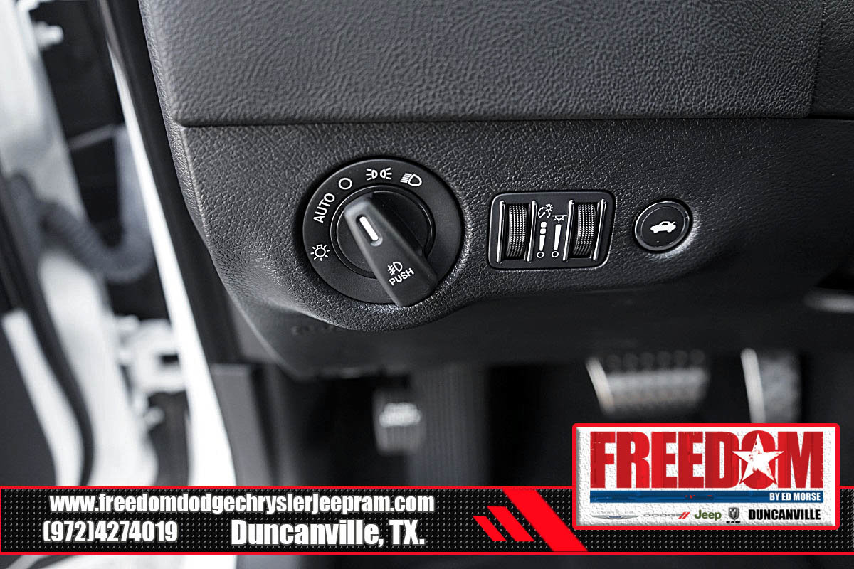 New 2023 Dodge Charger Scat Pack w/ Harman/Kardon Audio Group image 26