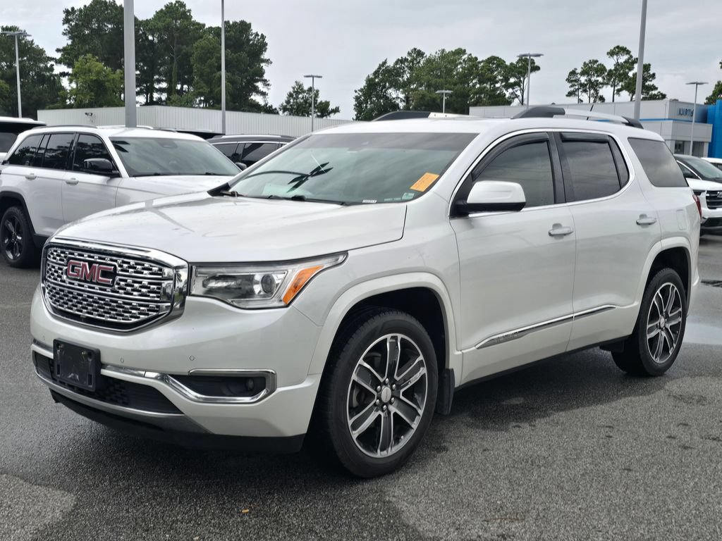 Certified 2017 GMC Acadia Denali w/ Technology Package FWD image 7