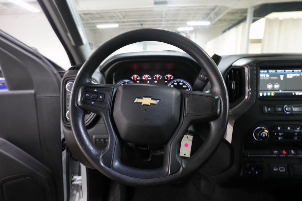 Certified 2023 Chevrolet Silverado 2500 Custom w/ Custom Value Package image 4
