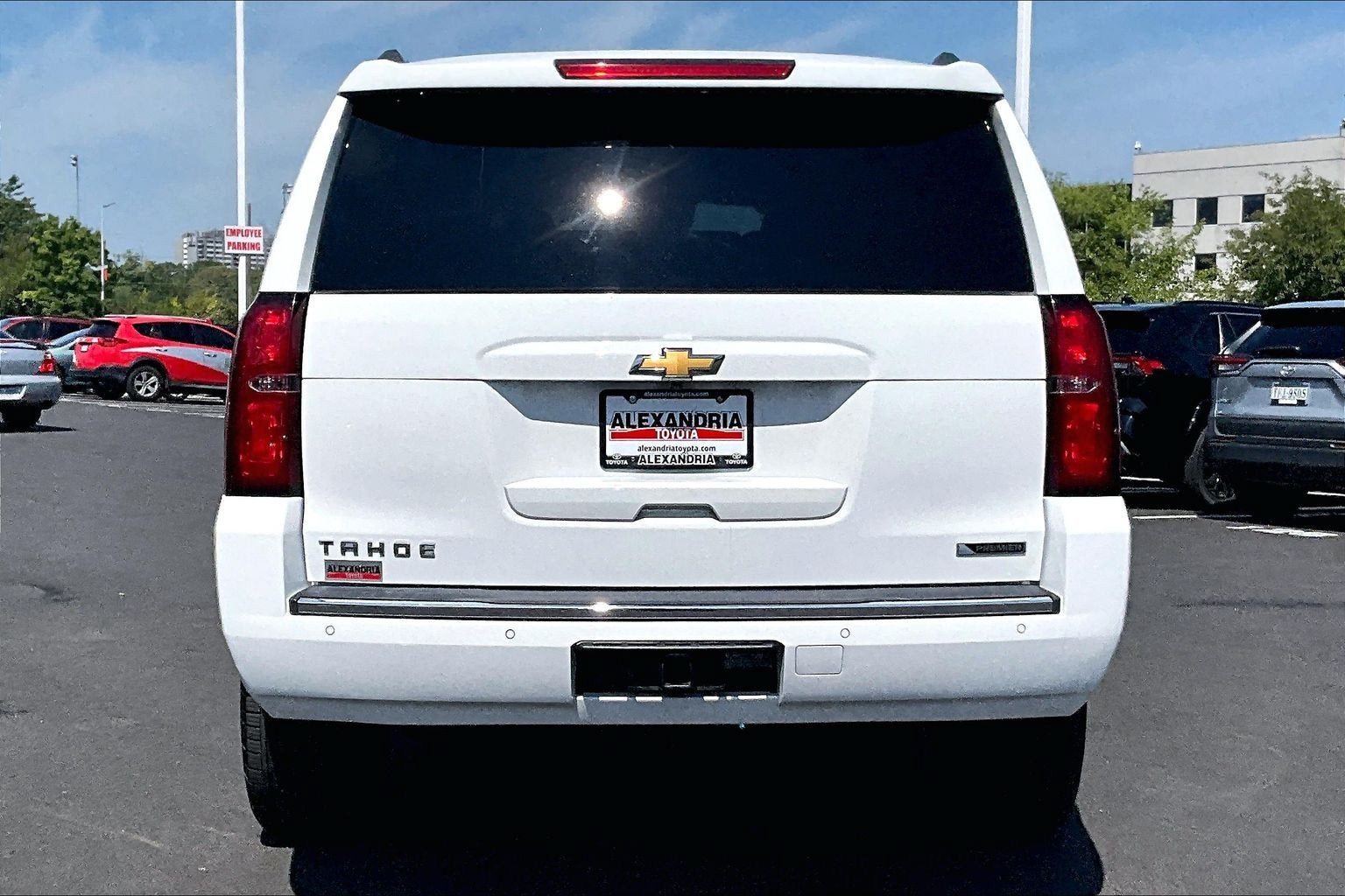 Used 2017 Chevrolet Tahoe Premier AWD/4WD image 4