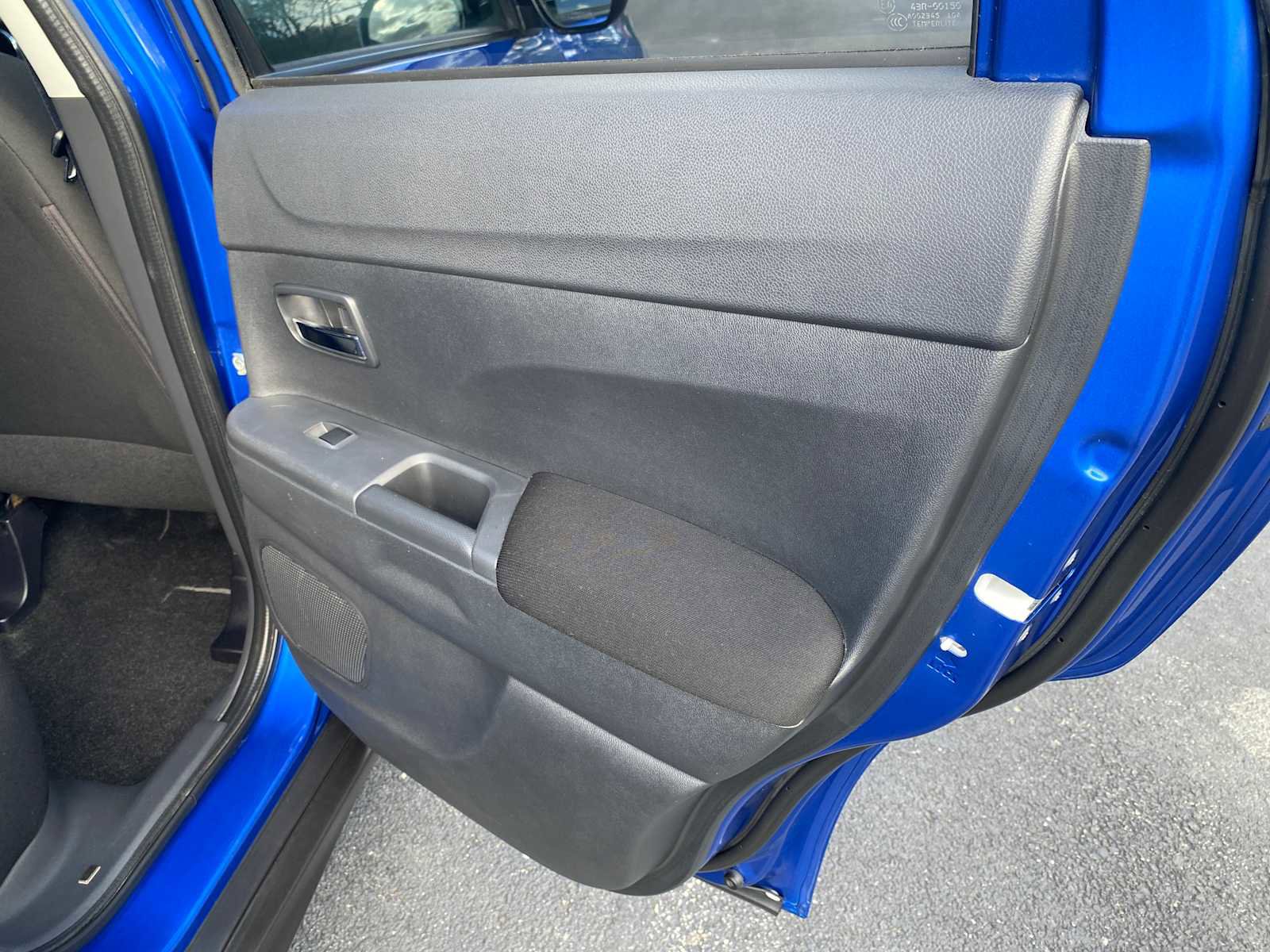 Used 2020 Mitsubishi Outlander Sport ES FWD image 31