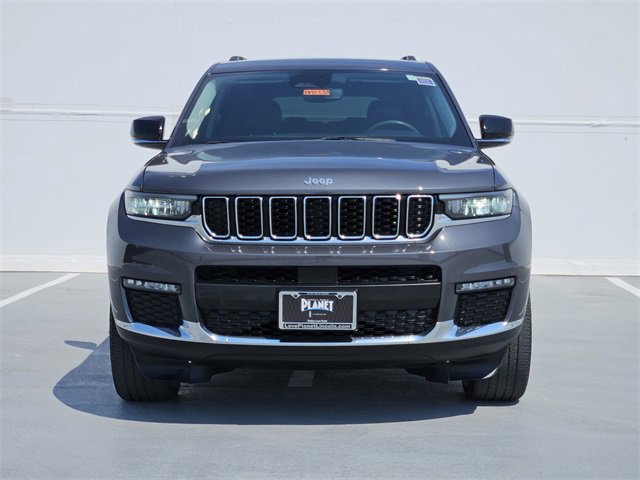 Used 2023 Jeep Grand Cherokee L Limited image 2
