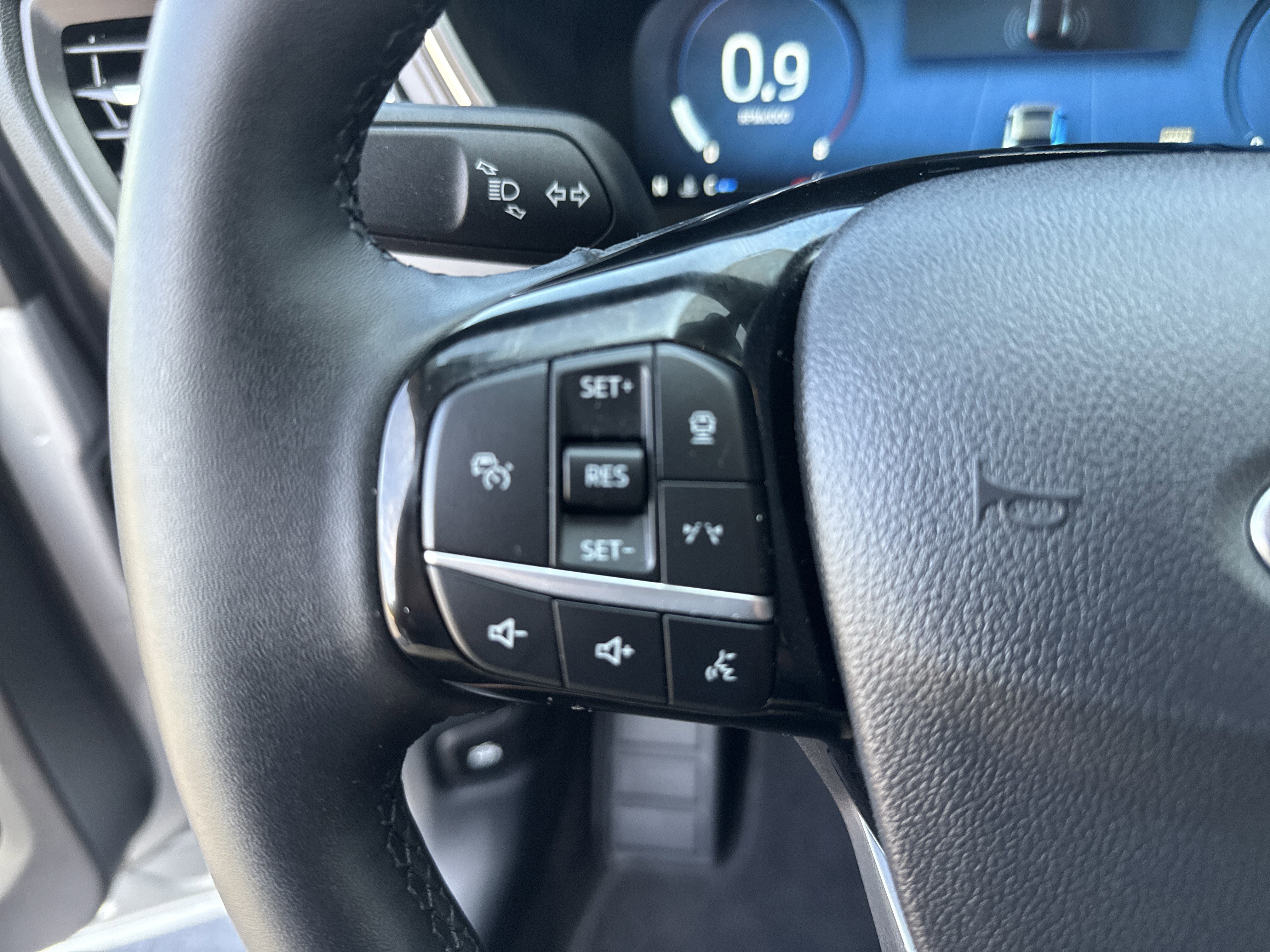 Used 2024 Ford Escape Platinum image 46