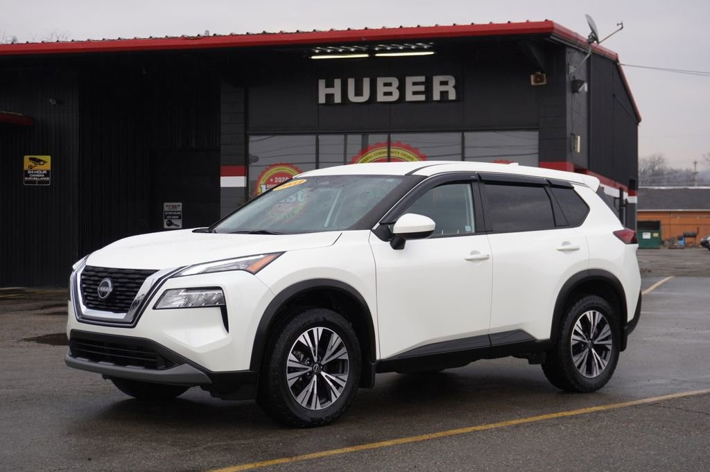 Used 2023 Nissan Rogue SV image 1