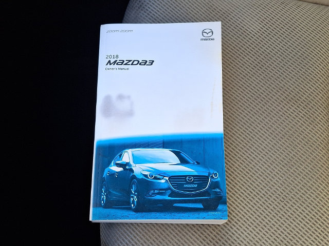 Used 2018 MAZDA MAZDA3 Sport FWD image 25