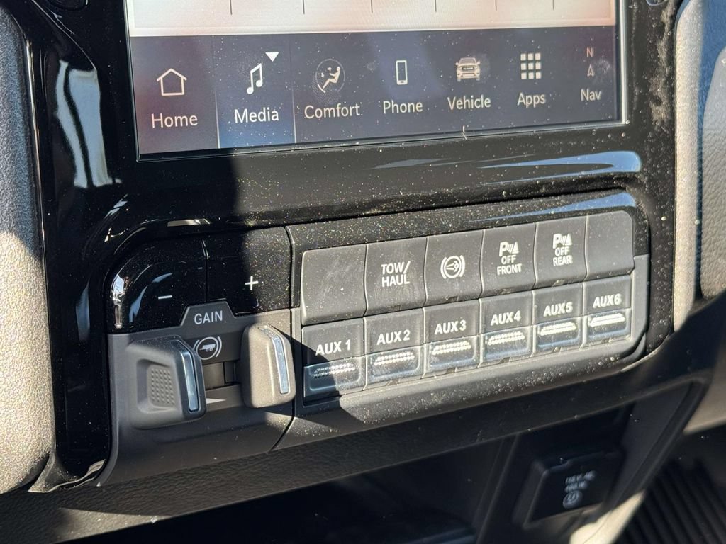 New 2026 RAM 3500 Tradesman AWD/4WD image 18