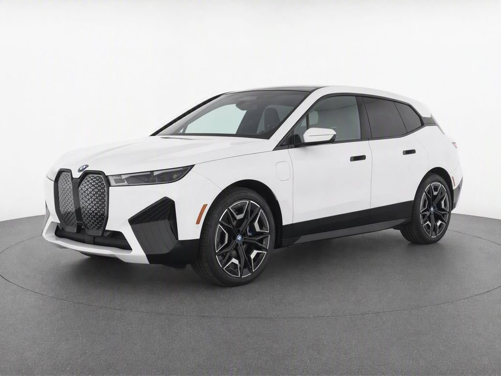 Used 2024 BMW iX xDrive50 w/ Sport Package AWD/4WD image 7