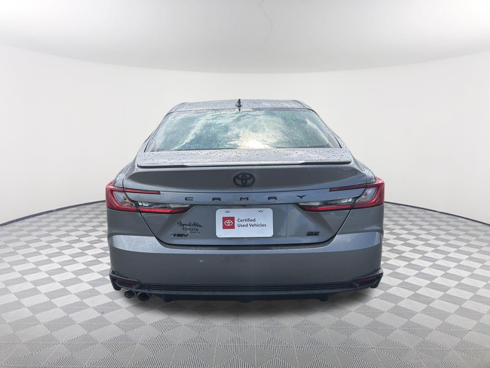 Certified 2025 Toyota Camry SE FWD image 15