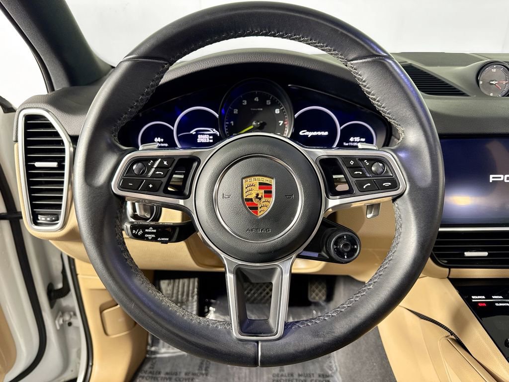 Used 2022 Porsche Cayenne E-Hybrid image 11