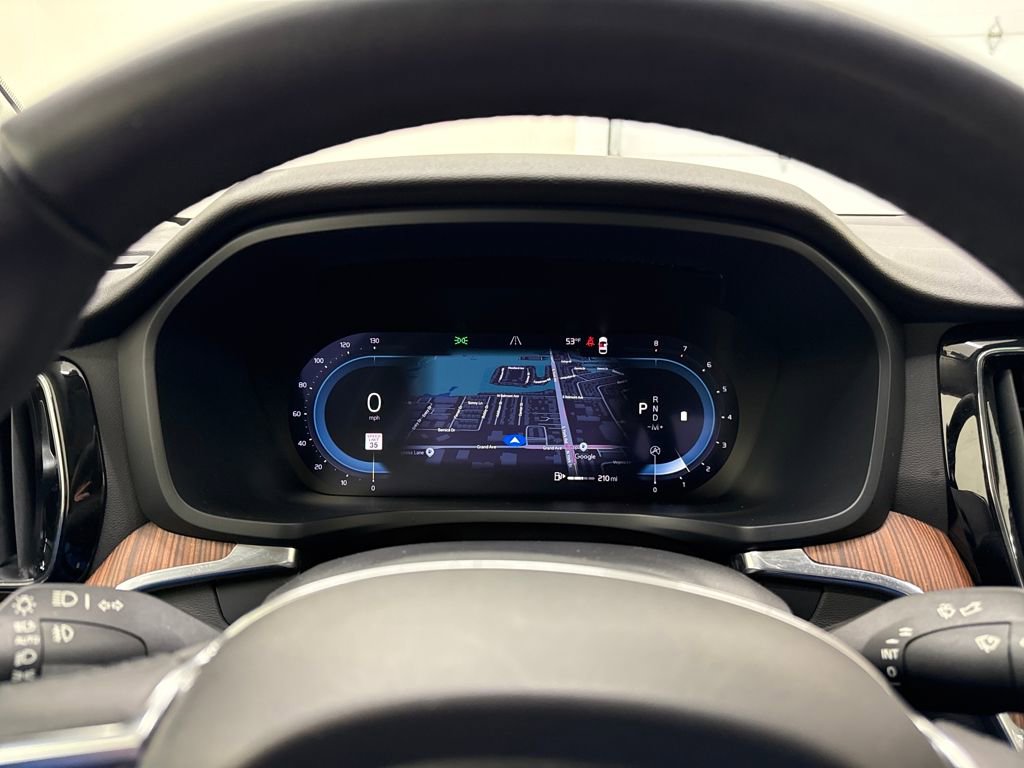 Used 2024 Volvo S60 B5 Plus image 16