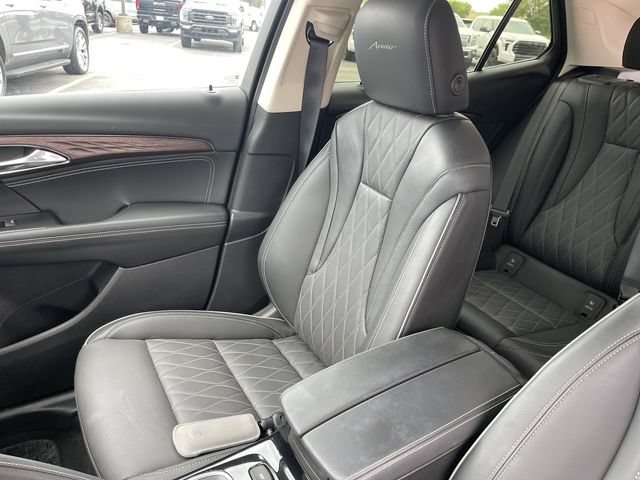 Used 2023 Buick Envision Avenir AWD/4WD image 25