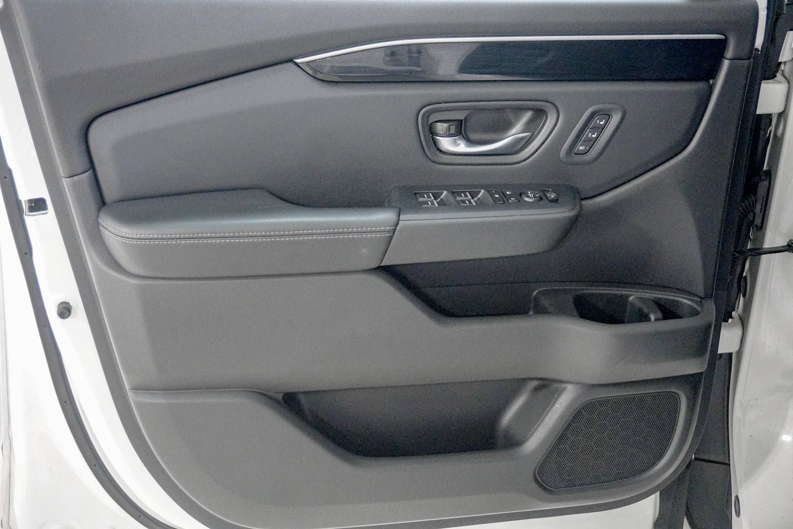 Used 2023 Honda Pilot EX-L image 13