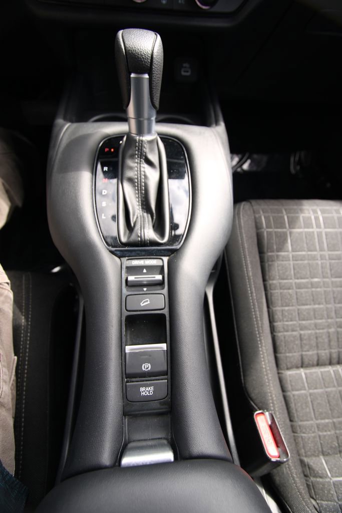 Used 2023 Honda HR-V LX image 24