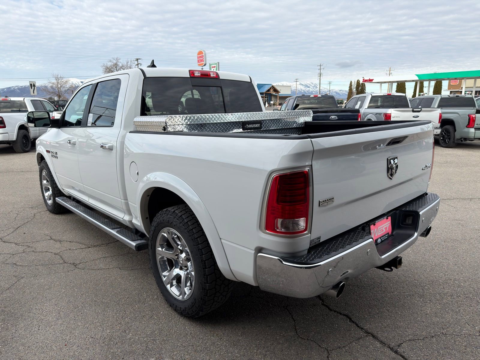 Used 2018 RAM 1500 Laramie image 10