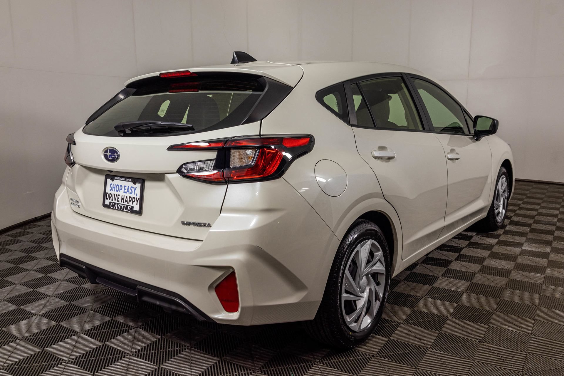 Used 2024 Subaru Impreza 2.0i AWD/4WD image 13