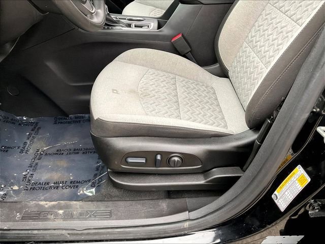 Used 2024 Chevrolet Equinox LS AWD/4WD image 30