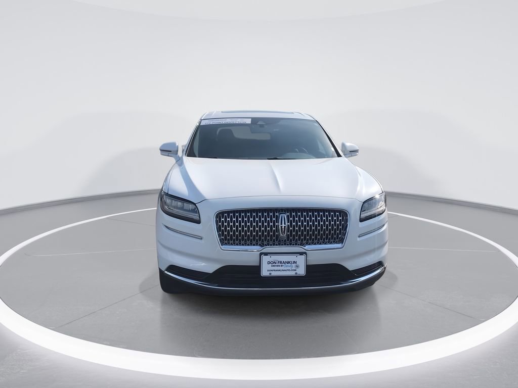 Used 2023 Lincoln Nautilus Reserve AWD/4WD image 3