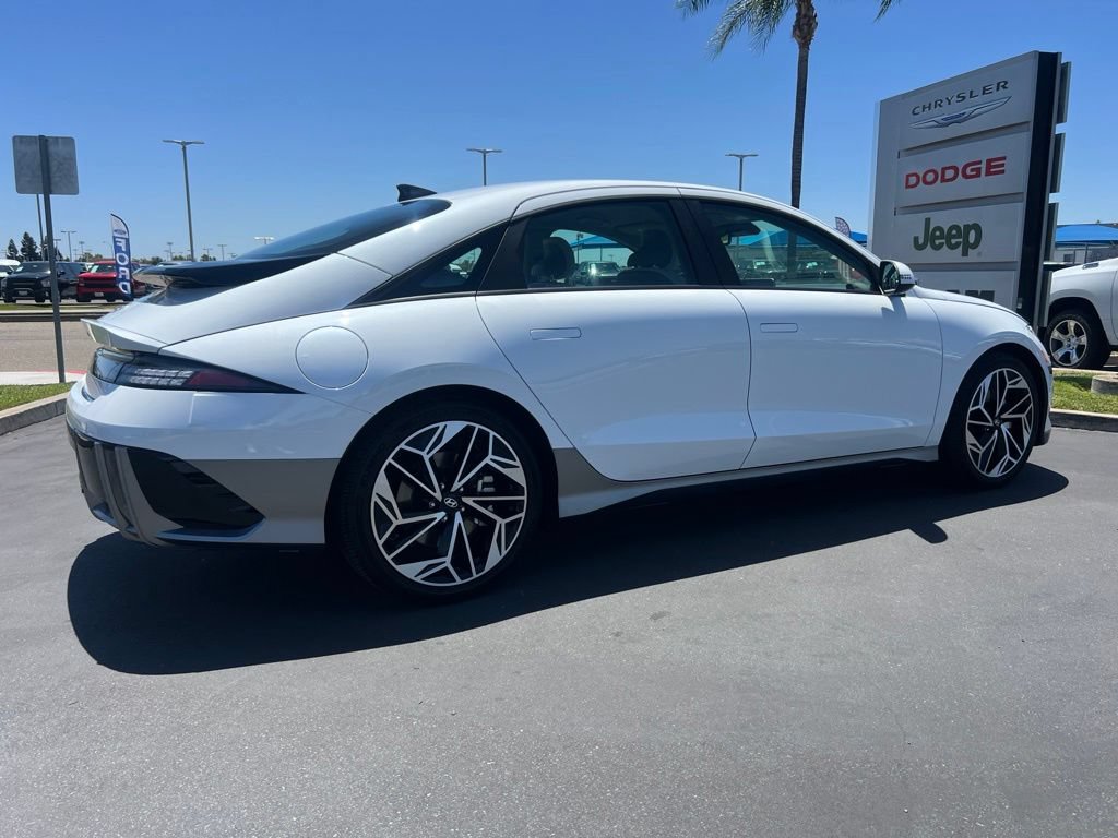 Used 2024 Hyundai Ioniq 6 SEL RWD image 16