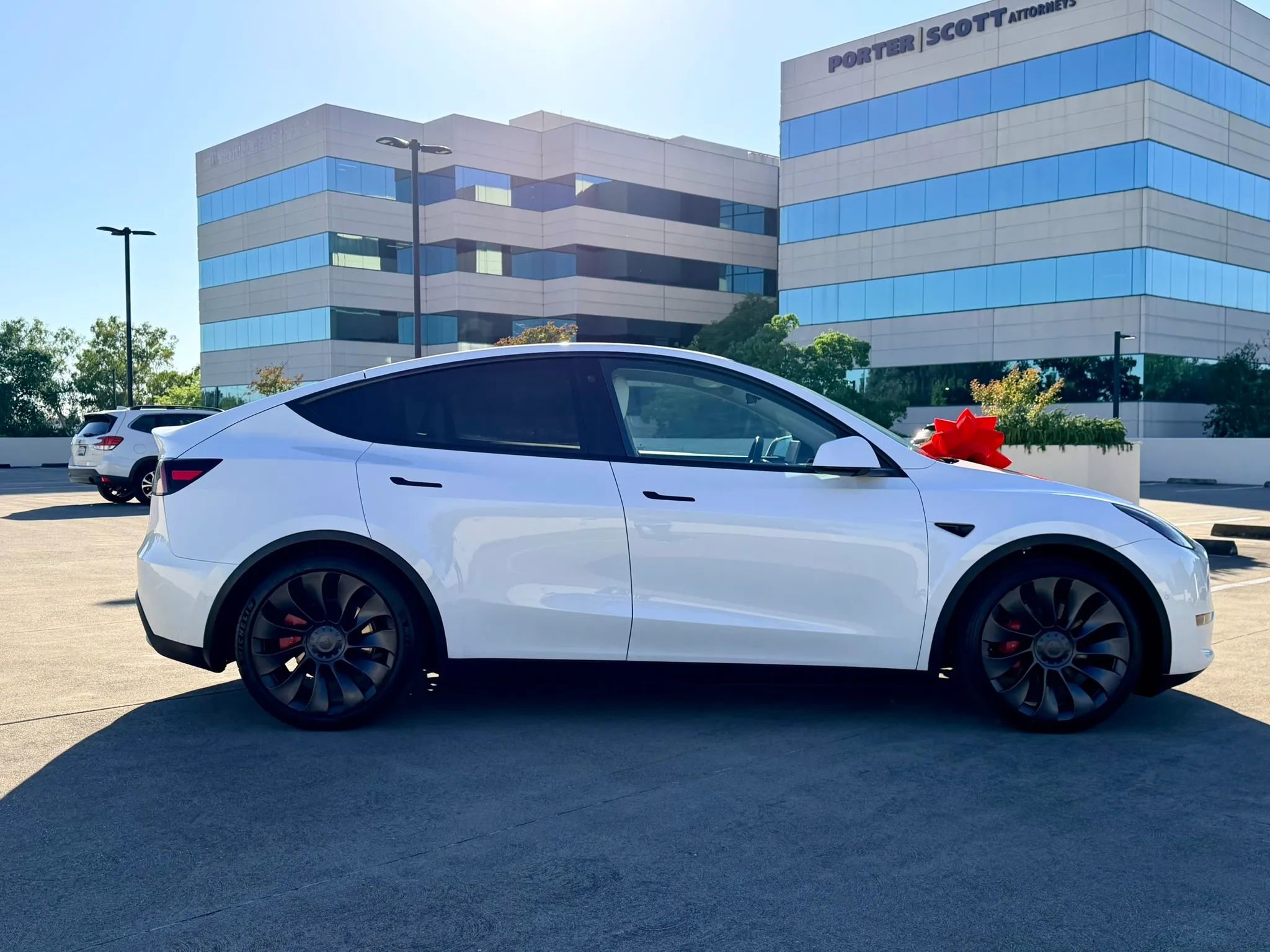 Used 2022 Tesla Model Y Performance image 13