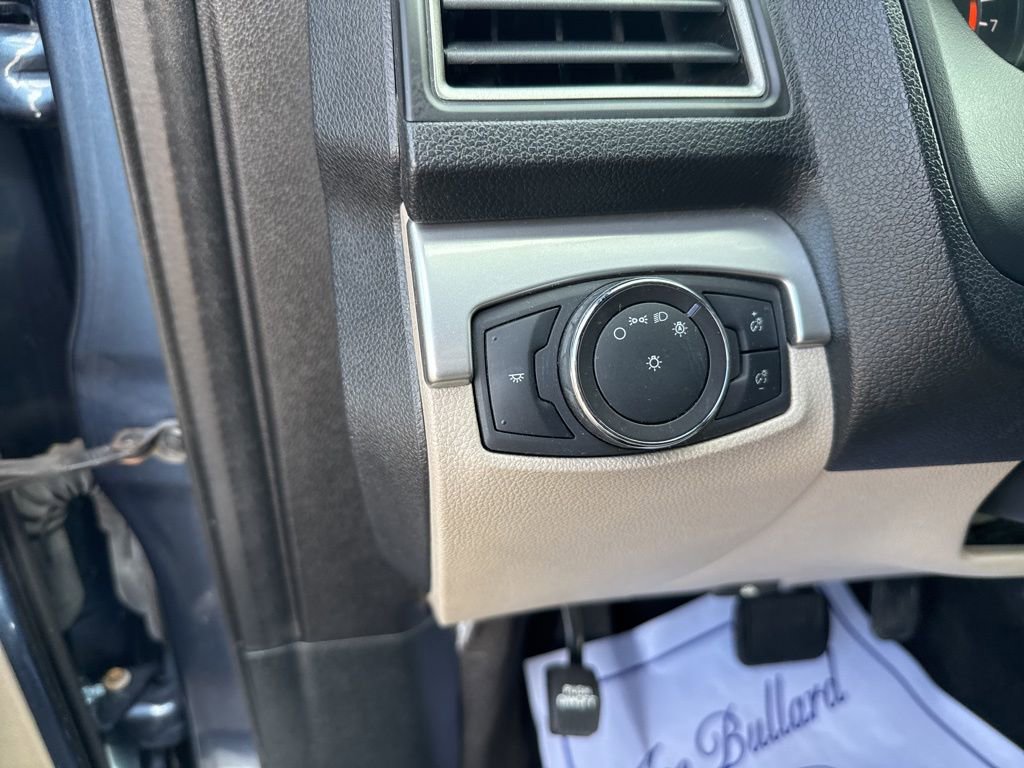 Used 2018 Ford Explorer FWD image 33