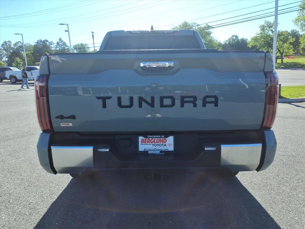 Used 2024 Toyota Tundra Limited AWD/4WD image 11