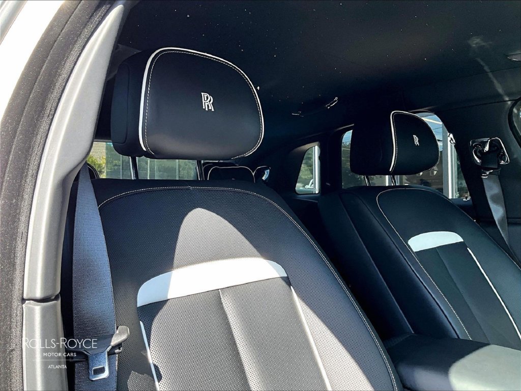 Used 2024 Rolls-Royce Ghost Black Badge w/ Black Badge Ghost Package AWD/4WD image 29