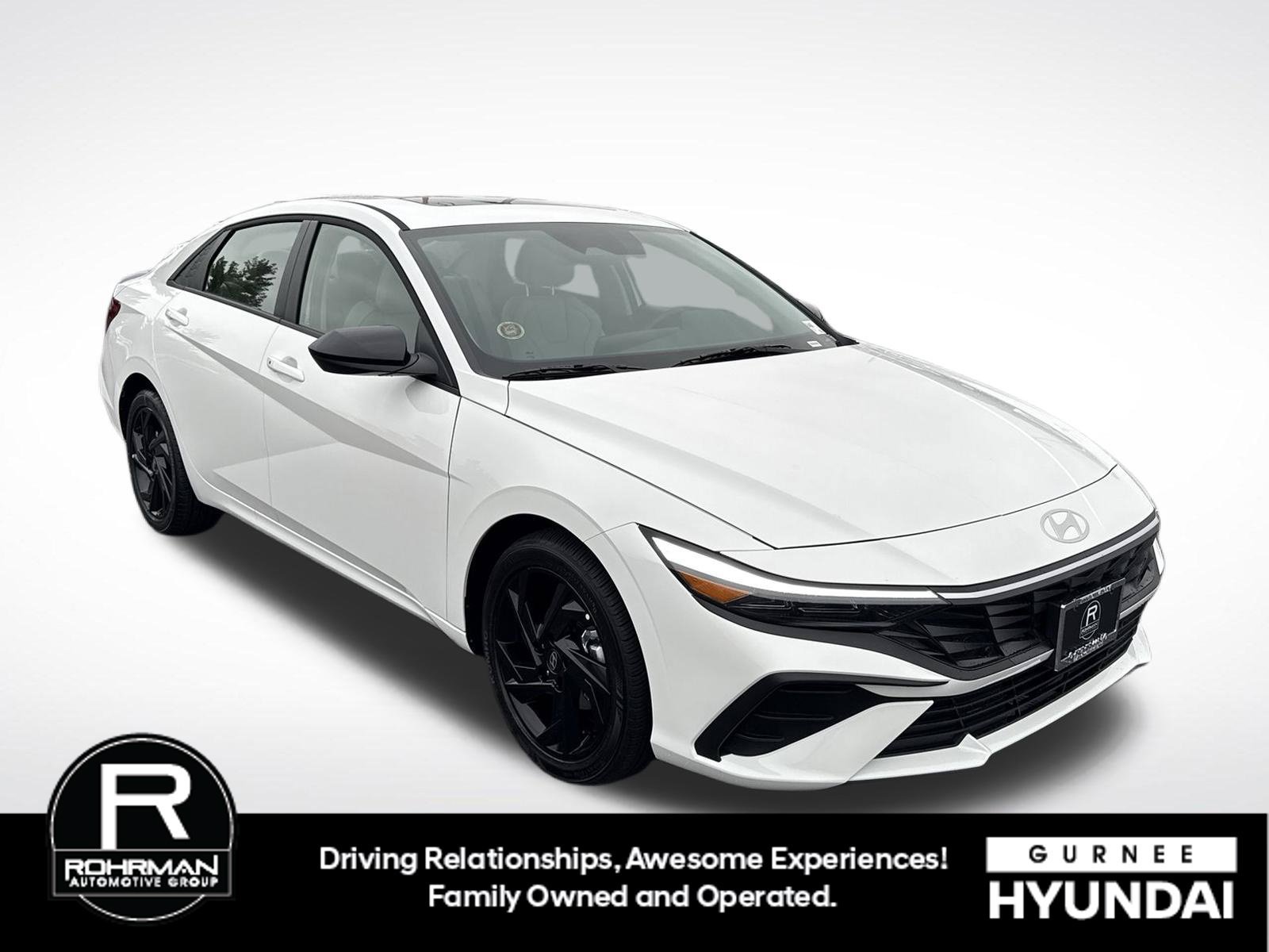 New 2026 Hyundai Elantra SEL Sport FWD image 2
