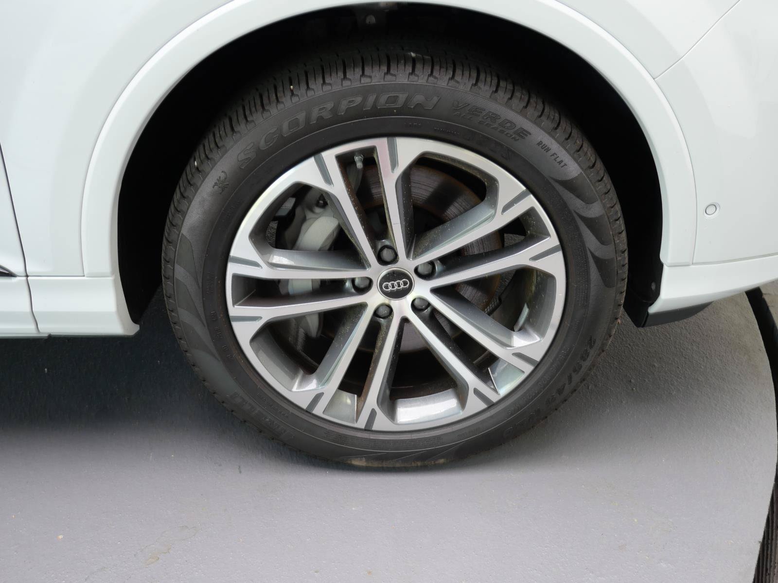 Used 2025 Audi Q7 2.0T Premium Plus AWD/4WD image 19