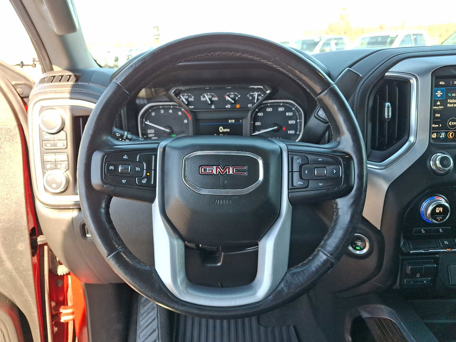 Used 2021 GMC Sierra 1500 Elevation w/ Preferred Package image 19