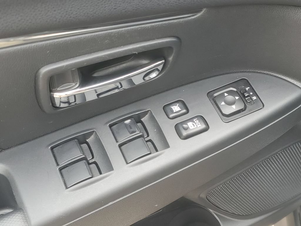 Used 2025 Mitsubishi Outlander Sport AWD image 14