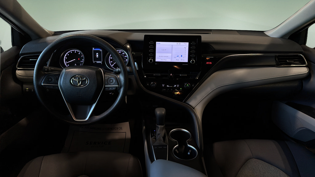 Used 2024 Toyota Camry LE FWD image 19